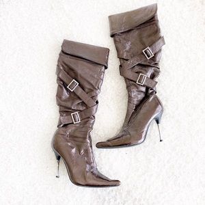 In & Out Bandit Metallic Brown Pointed Toe Boots